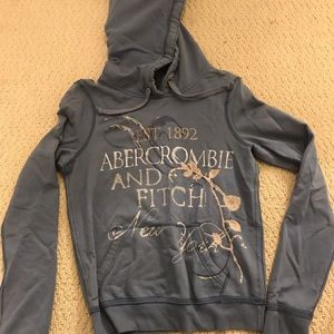 Light Abercrombie and Fitch hoodie sweater sweat shirt. Size S, small